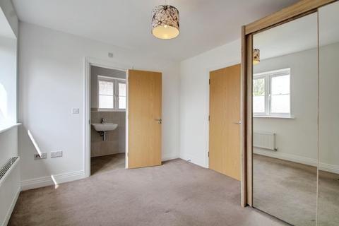 undefined, Meyers Close, Langley SL3