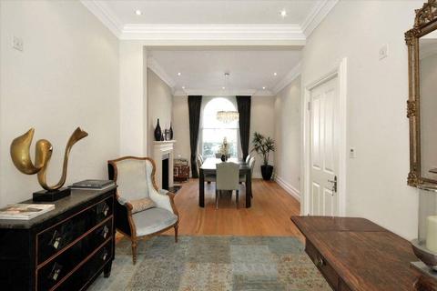 undefined, Cliveden Place, Sloane Square, Belgravia, SW1W