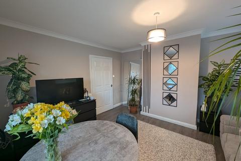 2 bedroom bungalow for sale, Speeton Avenue, Horton Bank Top, Bradford, BD7