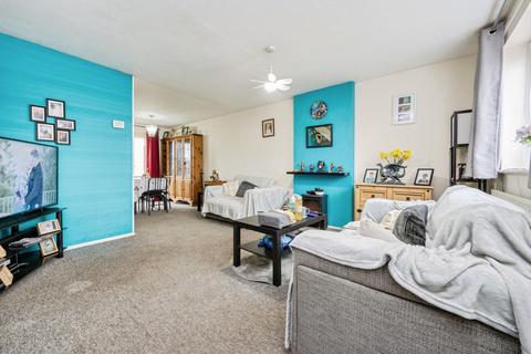 3 bedroom terraced house for sale, Mortimer Road, BEDFORD, Bedfordshire, MK42
