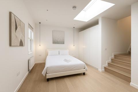 undefined, Regents Park Road, Primrose Hill, London, NW1