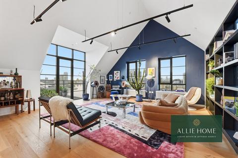 undefined, 90 Orchard Place, London E14