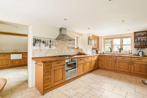 3 bedroom cottage for sale, Brimpsfield, Gloucester