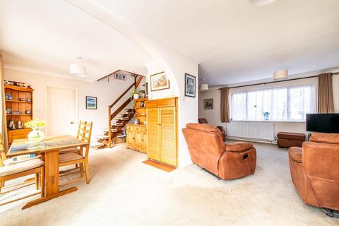 3 bedroom detached house for sale, Warwick gardens, Meopham