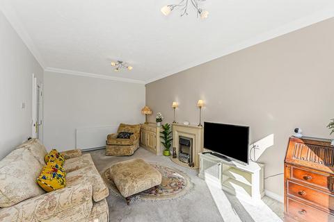 1 bedroom retirement property for sale, King Henry Lodge, Chingford