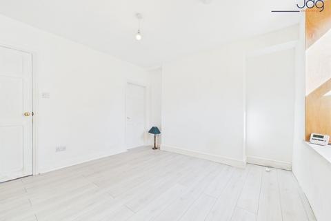 3 bedroom terraced house for sale, Windermere Road, Lancaster | A classic stone terrace with a modern finish