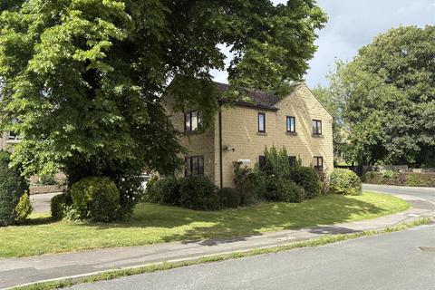 2 bedroom flat to rent, School Street, Cleckheaton