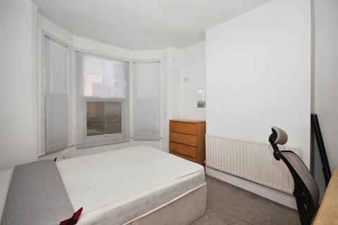 4 bedroom terraced house for sale, Kensington Road, Coventry
