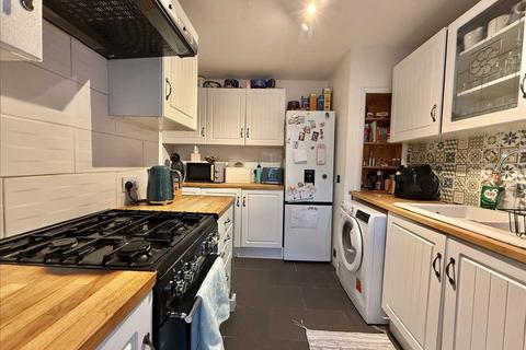 2 bedroom maisonette for sale, New Chapel Square, Feltham