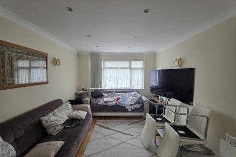 undefined, Pinner HA5