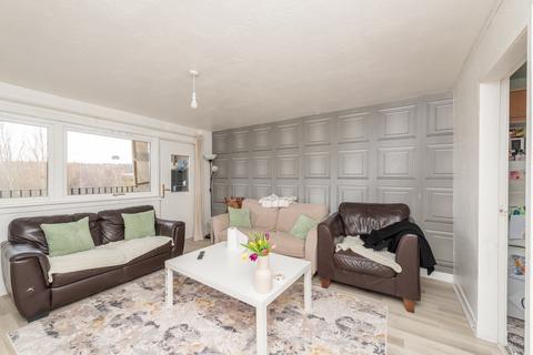 2 bedroom flat for sale, Southhouse Crescent, Edinburgh EH17
