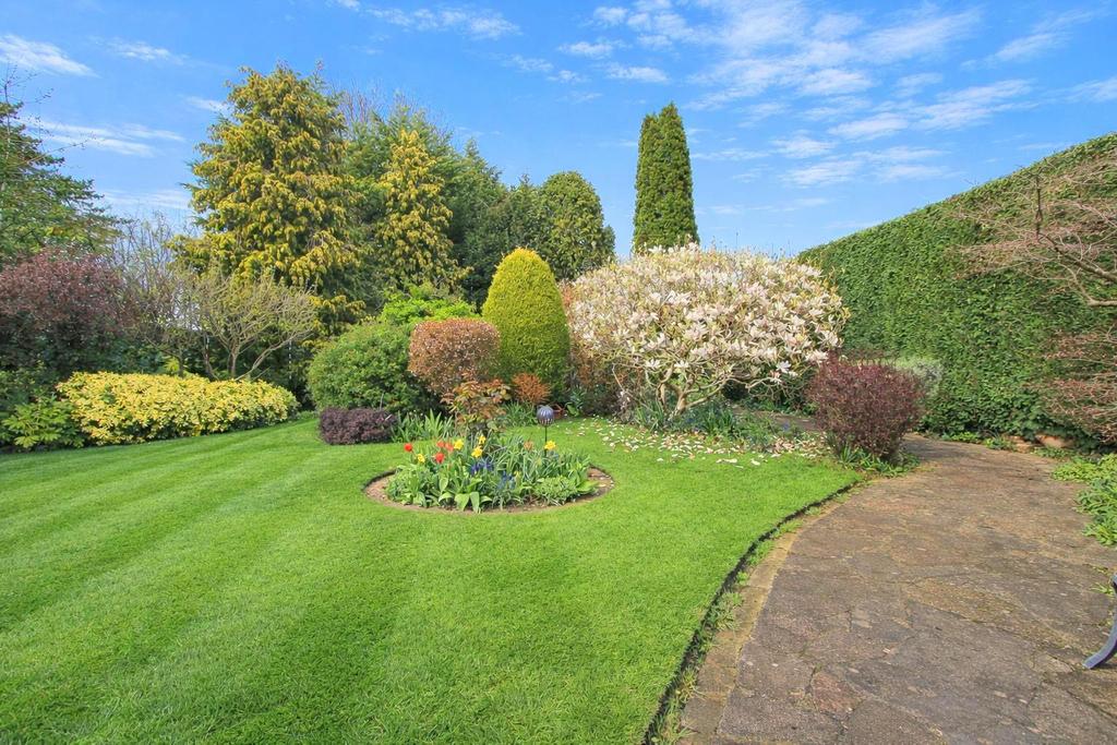 Garden ca.jpg