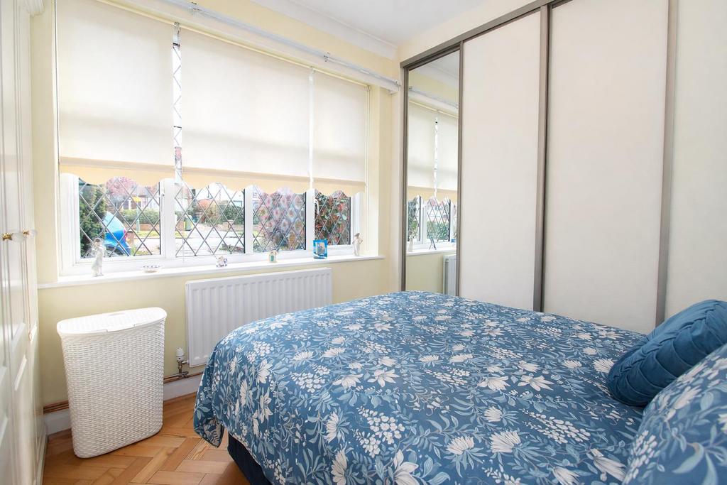 Bed 2.JPG
