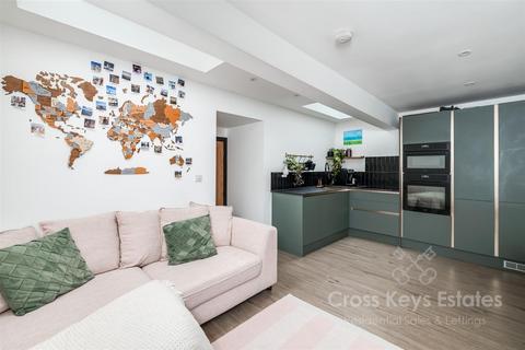 2 bedroom apartment for sale, Healy Place, Plymouth PL2