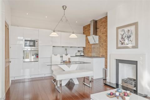2 bedroom apartment for sale, Oxford Road, Teddington, TW11
