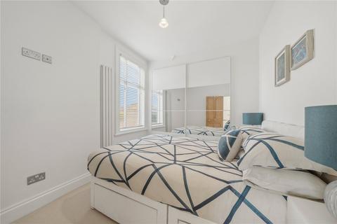 2 bedroom apartment for sale, Oxford Road, Teddington, TW11