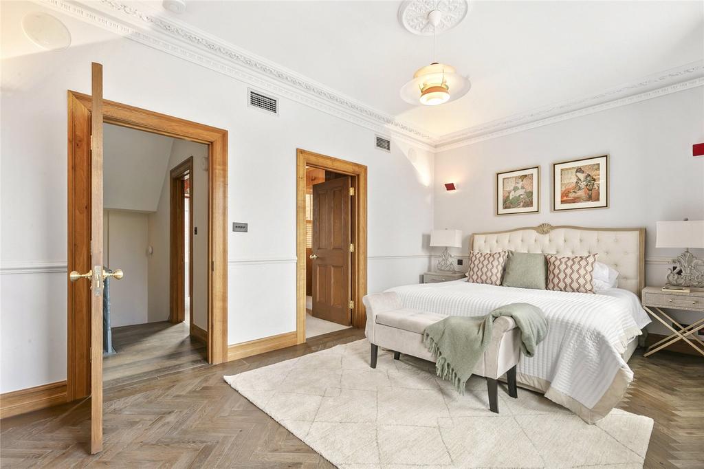 Principal Bedroom