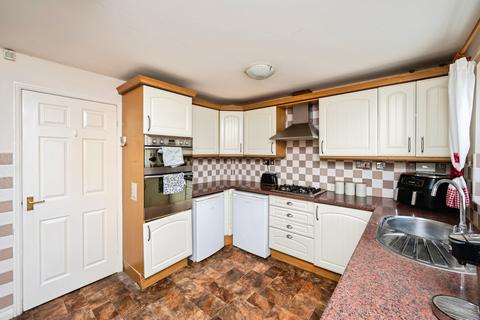 2 bedroom semi-detached house for sale, Bluebell Close, Mansfield, NG20