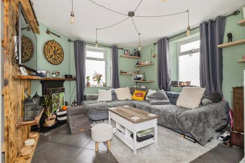 3 bedroom end of terrace house for sale, Quay Road, Newton Abbot