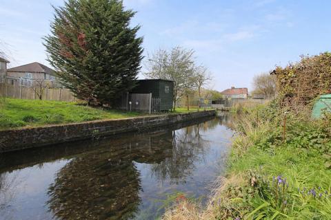 undefined, Meadow Walk, Wallington SM6