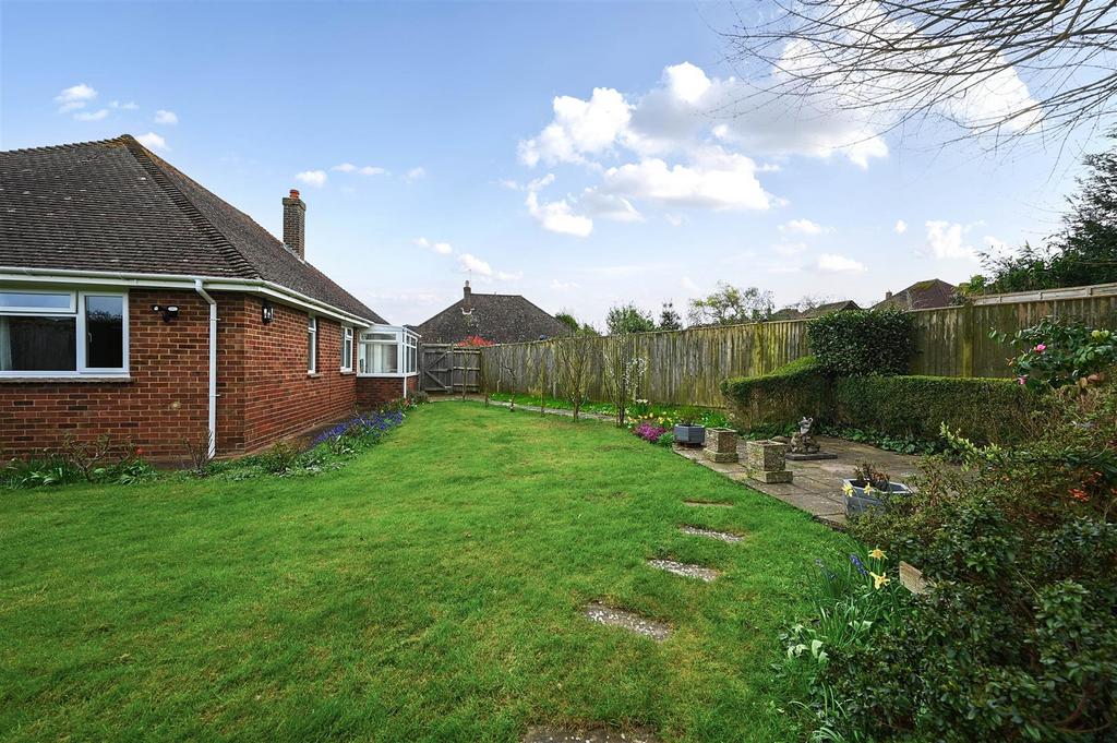 6 Homelands Close-tn394dj (24).jpg