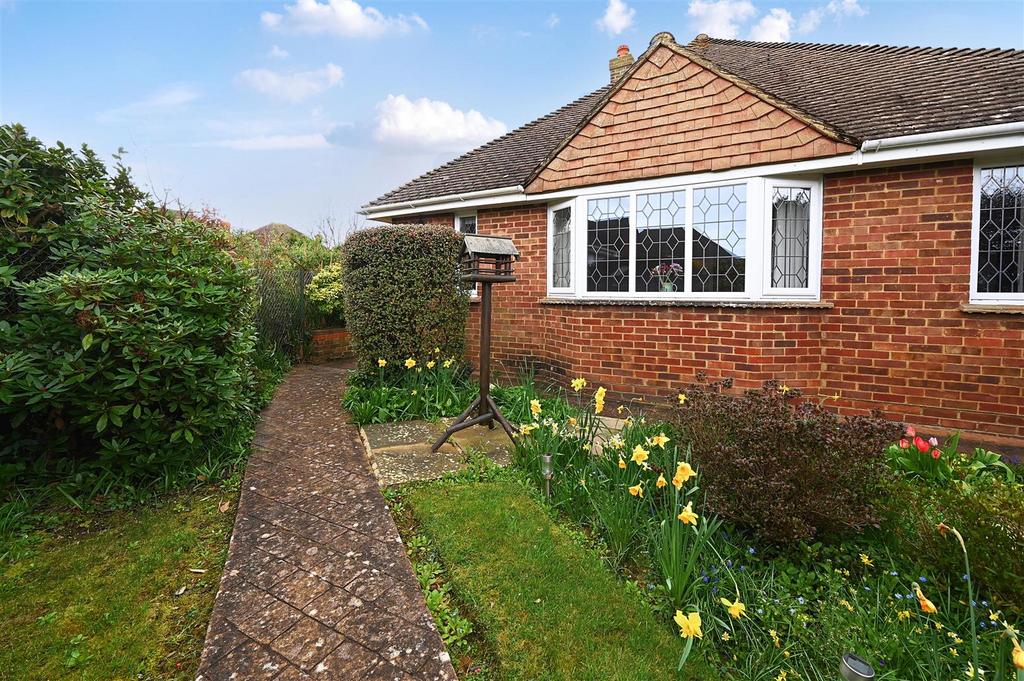 6 Homelands Close-tn394dj (42).jpg