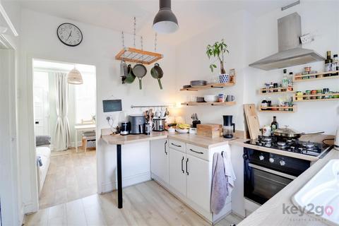2 bedroom terraced house for sale, Warley Road, Sheffield, S2