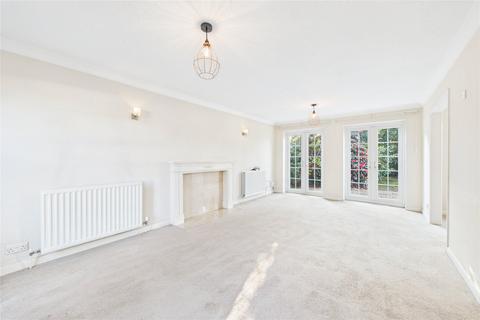 4 bedroom detached house for sale, Avenue Road, Farnborough, Hampshire, GU14