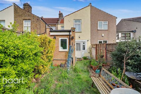 3 bedroom terraced house for sale, Buckingham Road, Ilford