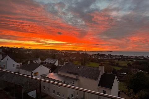 3 bedroom detached house for sale, Panoramic Sea Views Across St Aubin’s Bay