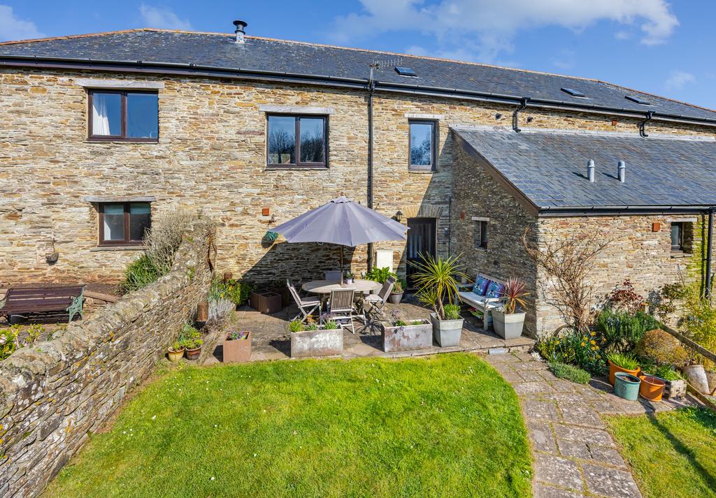 A02 - 4 Meadow Court Barns Stokenham - 260319 - Co