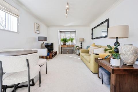 undefined, Millers Rise, St. Albans