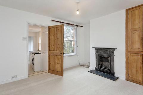 2 bedroom terraced house for sale, Park Road, Stony Stratford, Milton Keynes, MK11