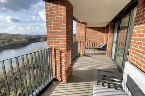 2 bedroom flat for sale, Shearwater Drive, London NW9