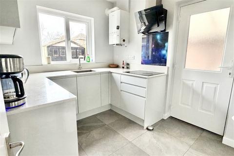 3 bedroom semi-detached house for sale, Cator Lane, Chilwell, NG9 4BG