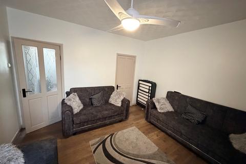 3 bedroom terraced house for sale, Percival Street, Peterborough