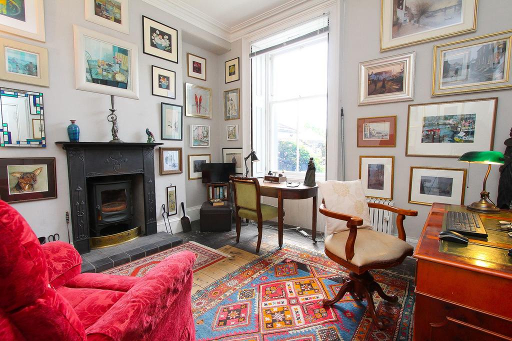 Sitting Room/Study