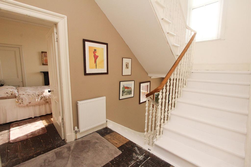 1st Floor Landing