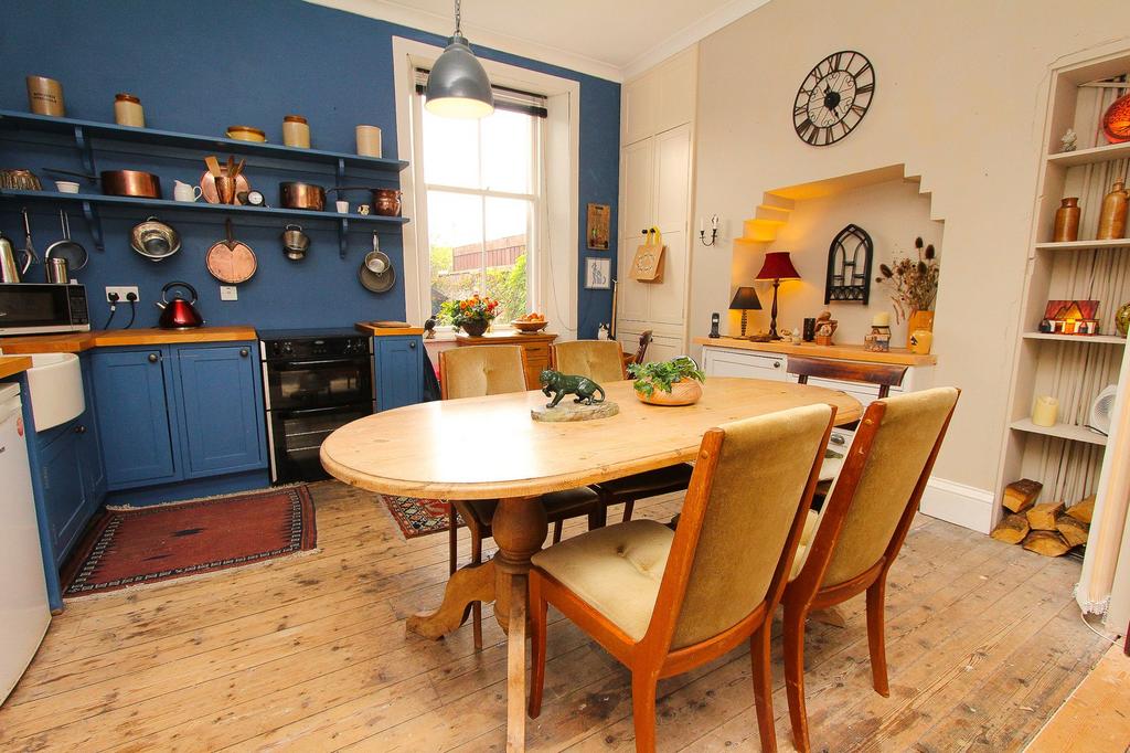 Kitchen/Family Room