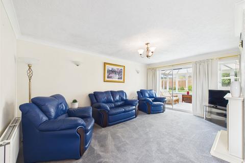 3 bedroom bungalow for sale, Hetherington Rise, Worcester, Worcestershire, WR4