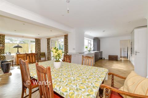 4 bedroom detached house for sale, The Foreland, Canterbury CT1