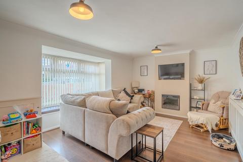 2 bedroom flat for sale, Ledbrooke Close, Cwmbran NP44