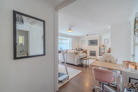2 bedroom flat for sale, Ledbrooke Close, Cwmbran NP44