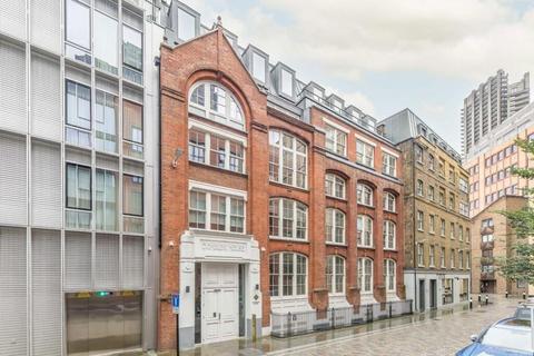 Bartholomew Close, London