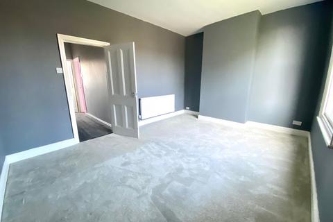 4 bedroom house to rent, Victoria Avenue, Leeds, LS9
