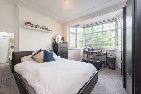 1 bedroom flat for sale, Wells Drive, Kingsbury, London, NW9