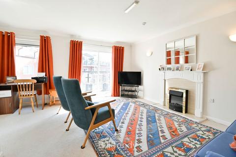 2 bedroom retirement property for sale, Lower Sandford Street, Lichfield, WS13