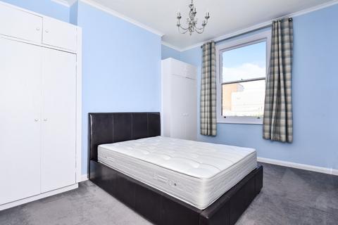 1 bedroom flat to rent, Ramsden Road, Balham, London, SW12