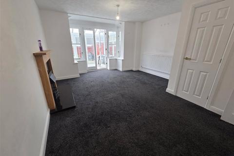 3 bedroom house to rent, Temeraire Road, Devon PL5