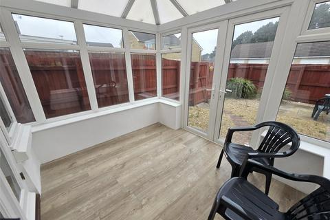 3 bedroom house to rent, Temeraire Road, Devon PL5